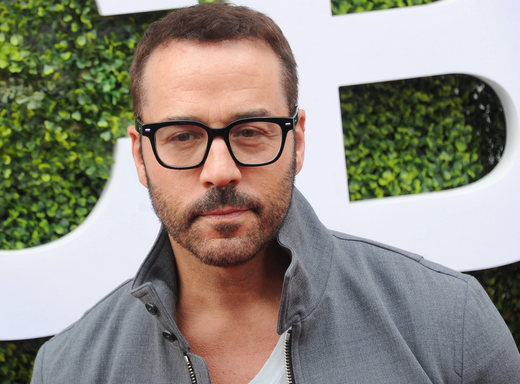 The Intriguing Life of Jeremy Piven post thumbnail image